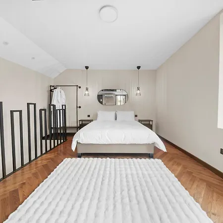 Dom wakacyjny Maison D'architecte Avec Jacuzzi, Quartier Premontres *